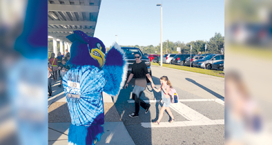 Future Darter Night 2019 Dewey Darter and Daisy Darter Student Government Association of Apopka High School visits rock springs elementary