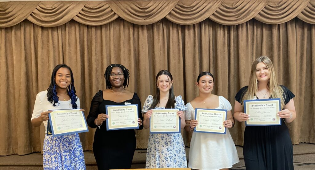 Apopka Woman's Club 2024 scholarship winners