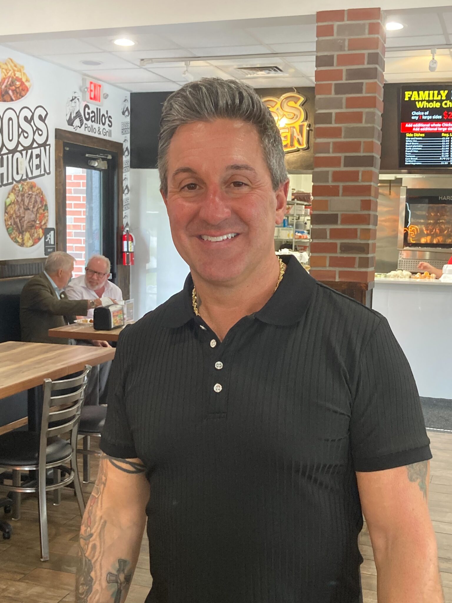 Gallo's Pollo & Grill celebrates grand opening