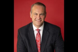 Aungst suspends campaign for Apopka mayor 