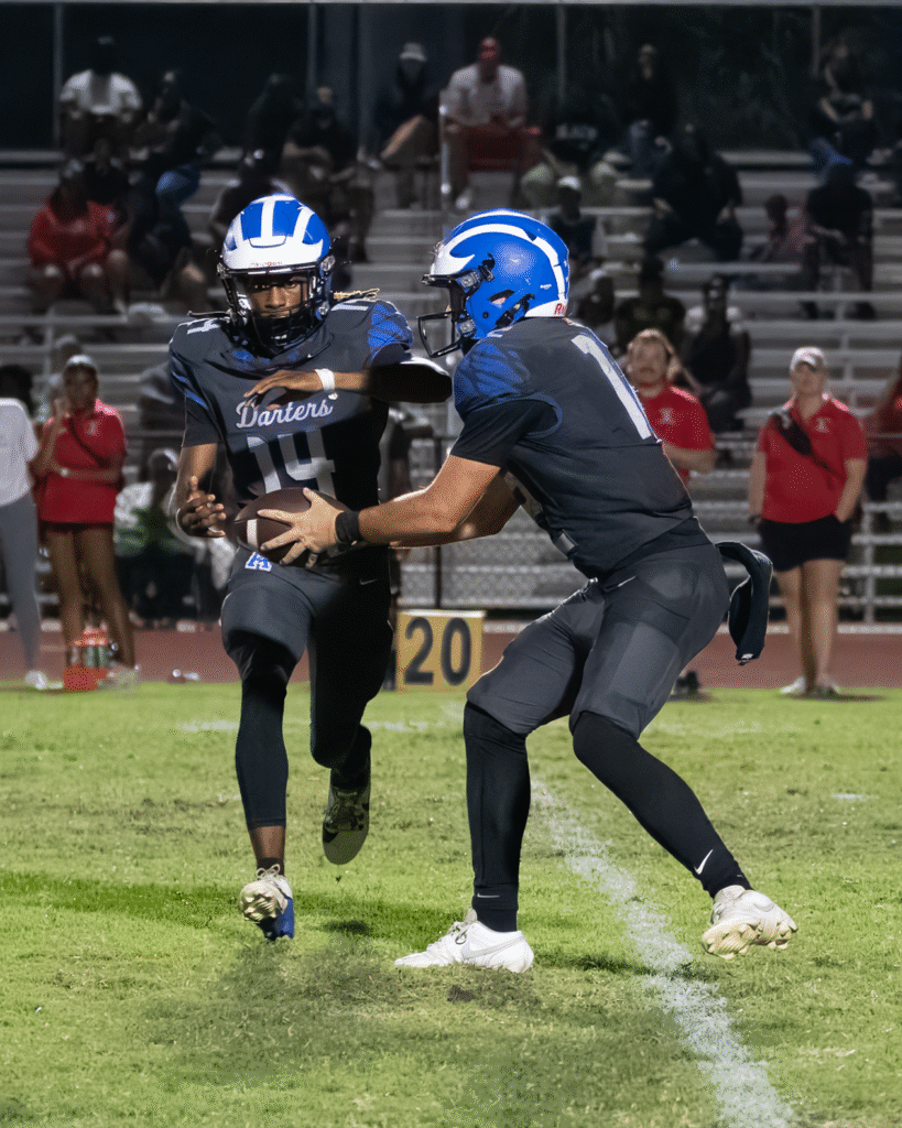 Cody Owens read option to TJ Frazier