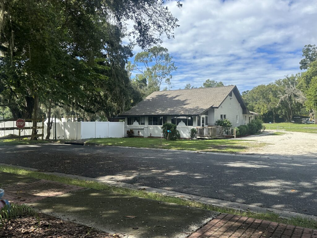 The existing Muslim Community Center of Apopka (MCCA) at 458 Oakland Ave., which will remain as the MCCA will build a new downtown mosque.