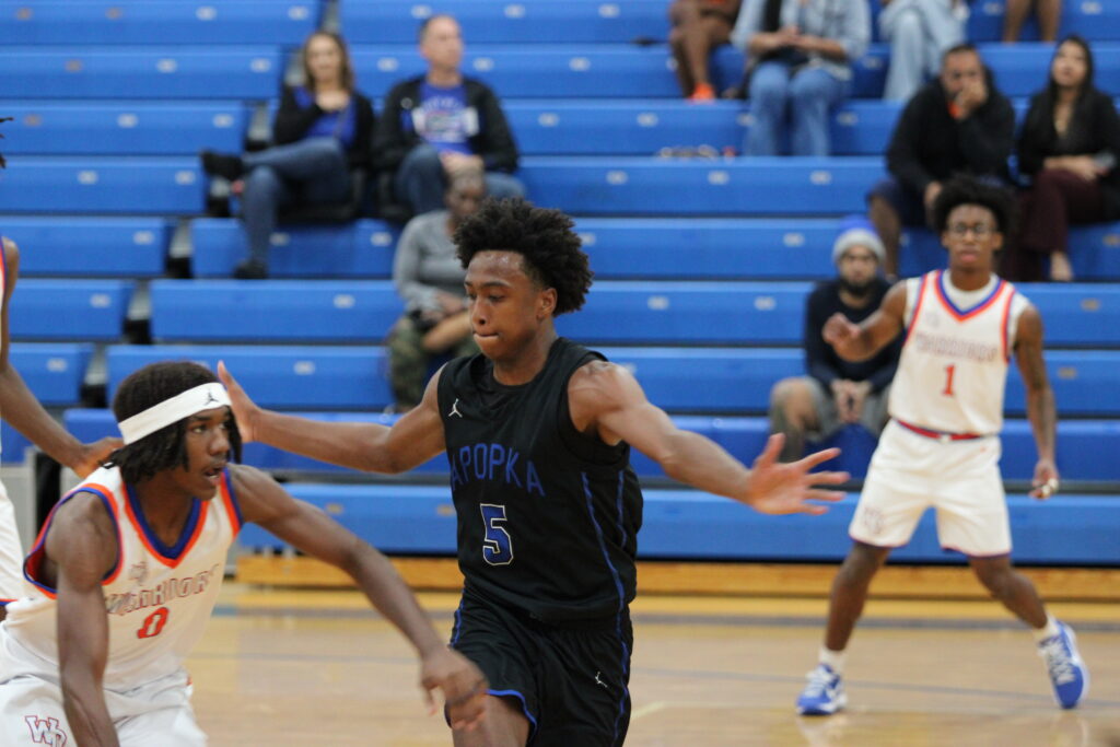 Noah Ferrer on the defensive full court press