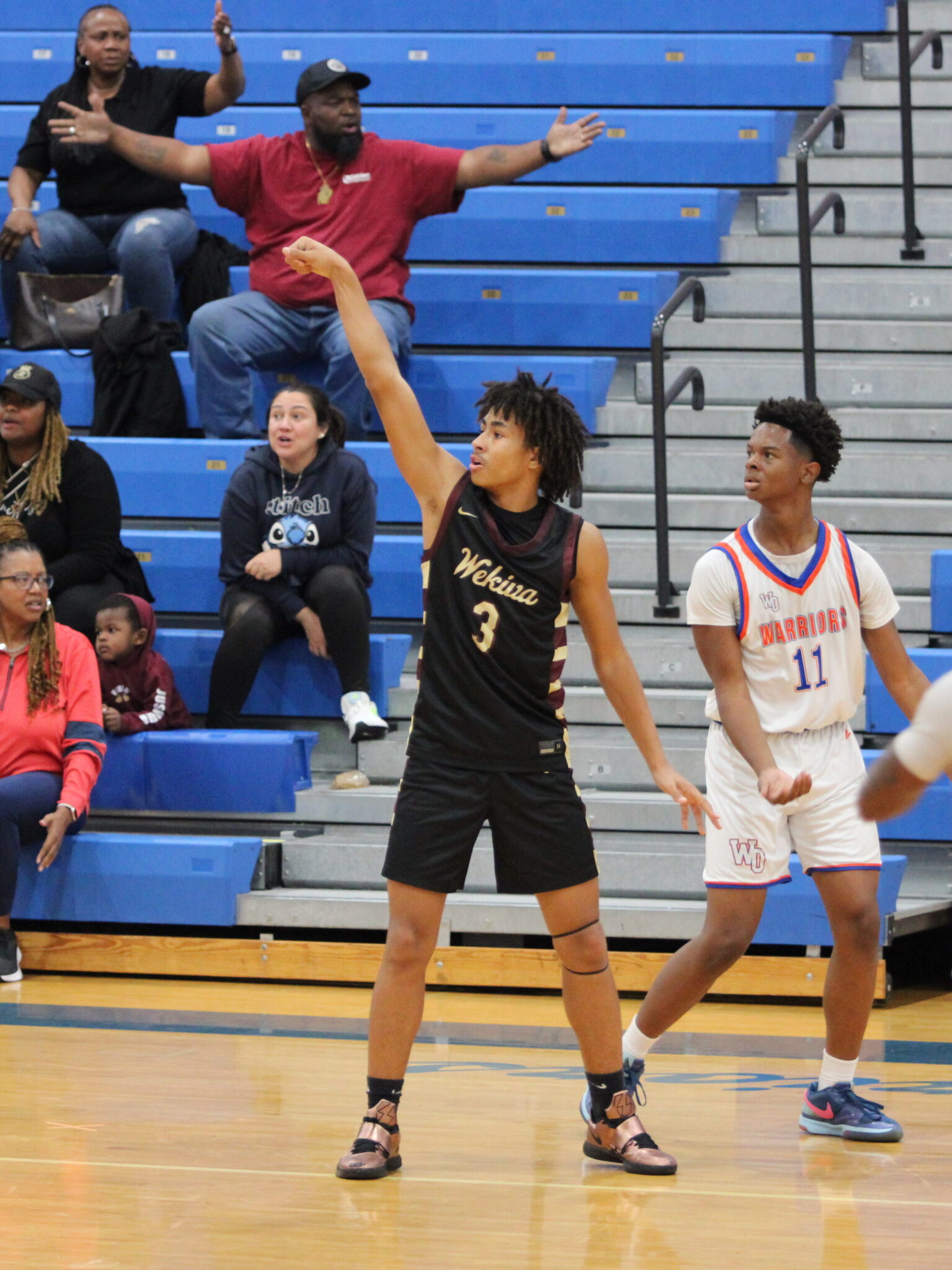 Eric Nichols drills his fourth 3 of the game