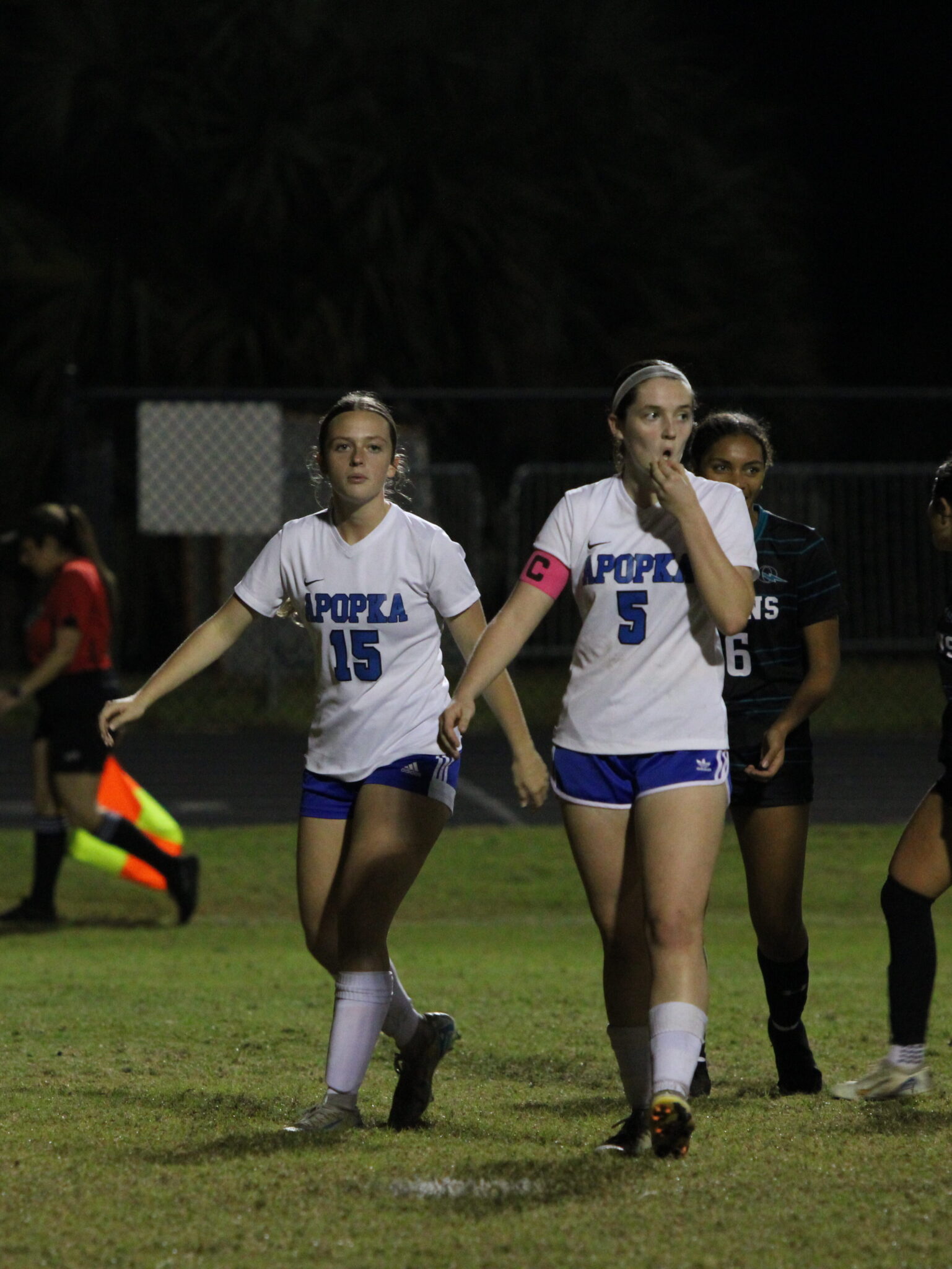 Jillian Kurz and Robyn Pickard hold pressure on the Titans late