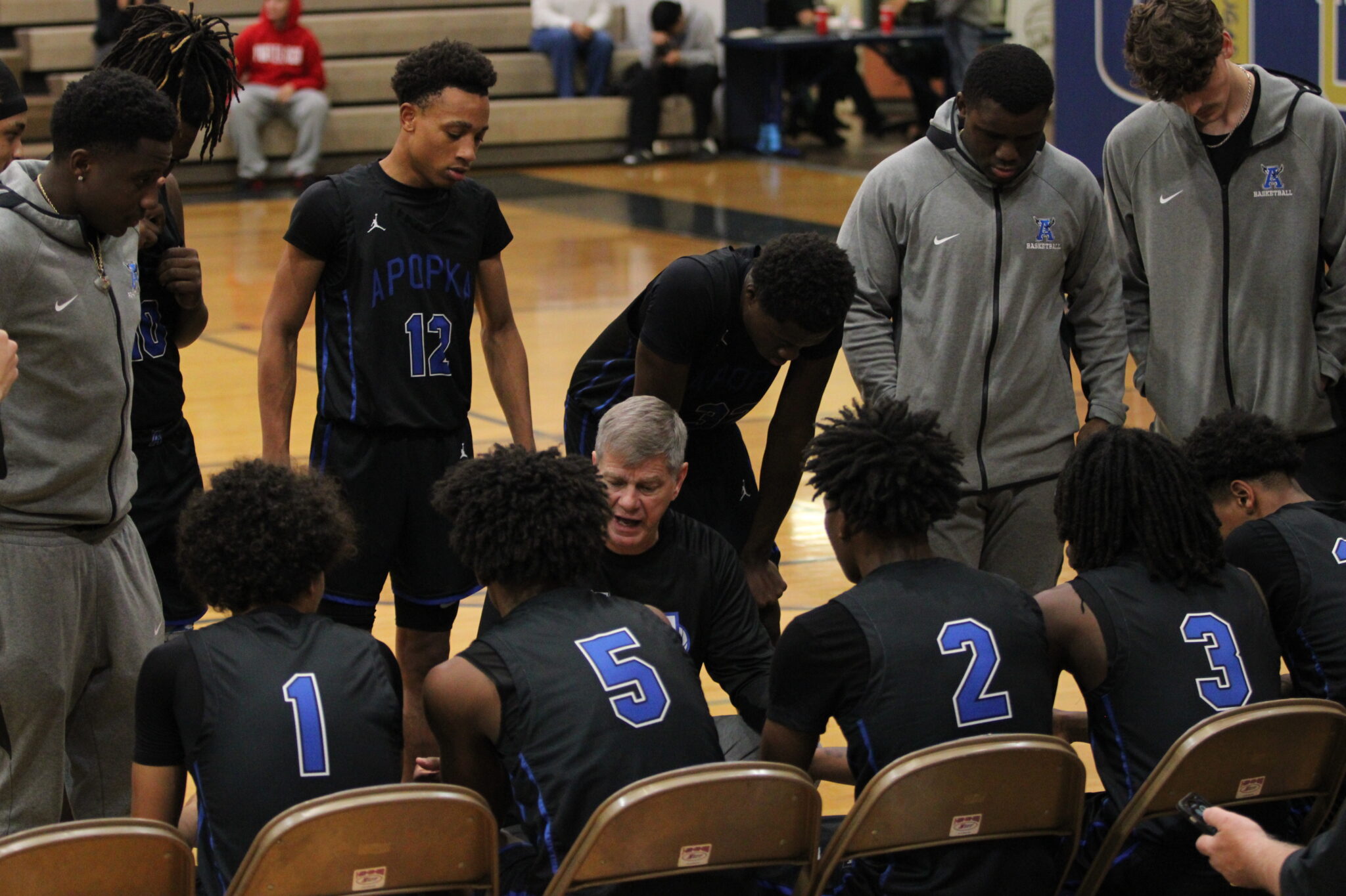 Scott Williams coaching his players through the slow start