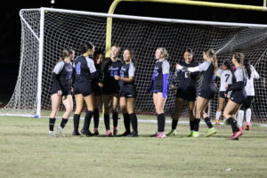 Apopka girls soccer shuts out Ocoee in first round
