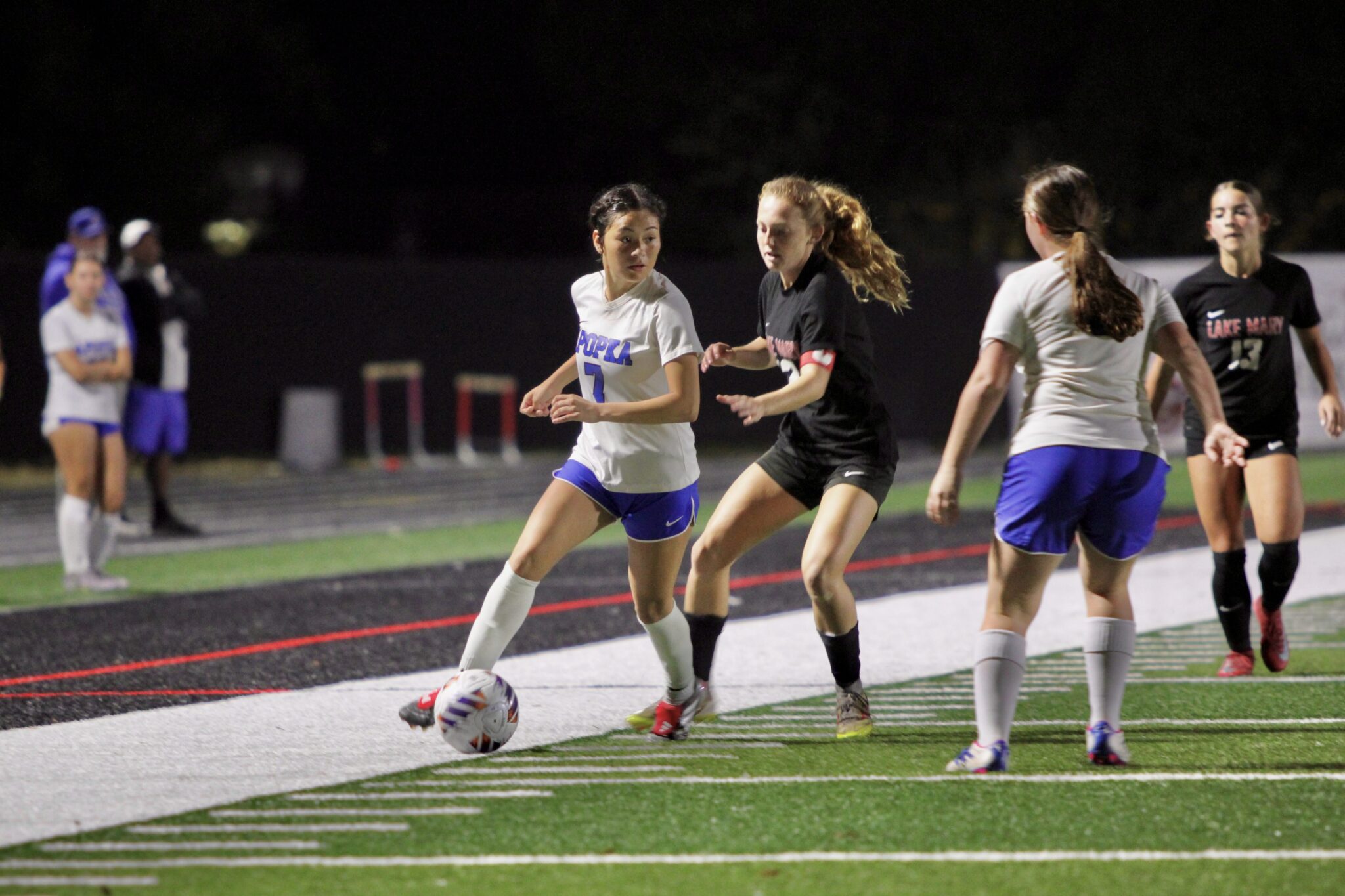 Ariana Obregon looks for a pass to her back line in the second half