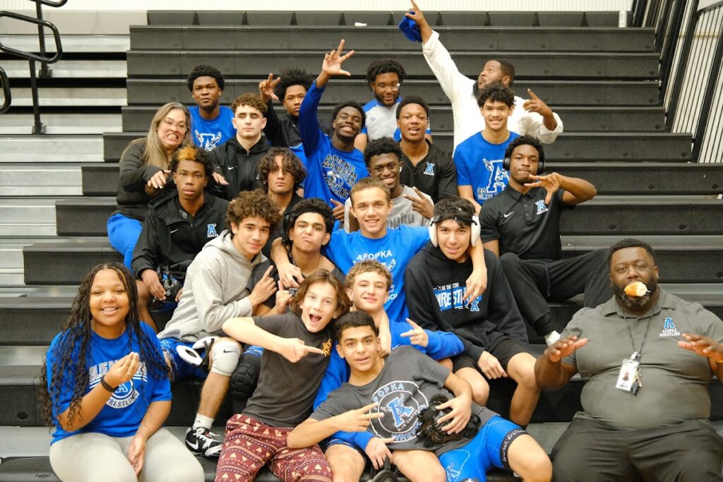 Blue Darters team photo at the District Duel in Ocoee