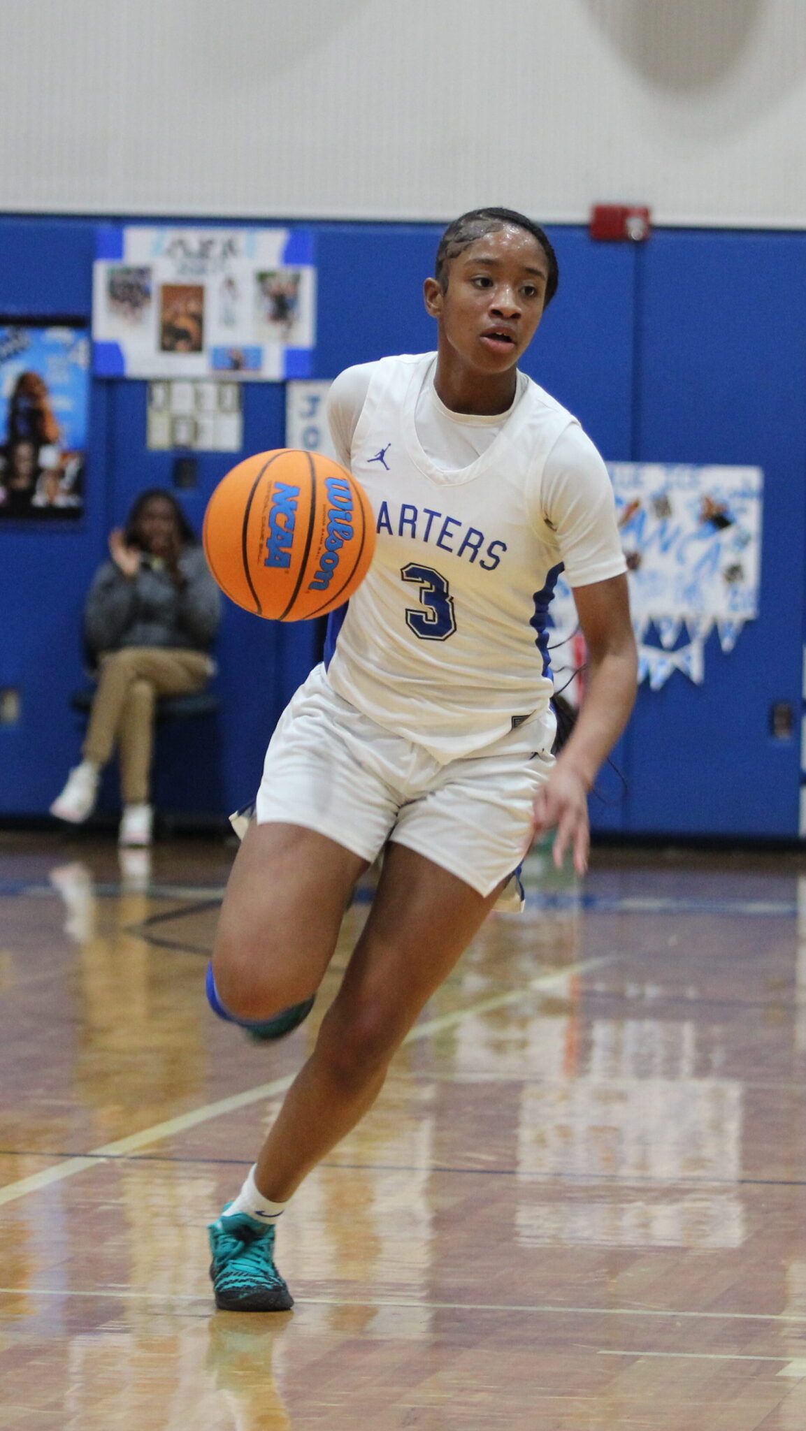 Mikayla Wiggins going coast to coast with the ball after her monstrous block