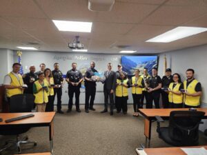 Nonprofit honors Apopka officers during Police Appreciation Day event 