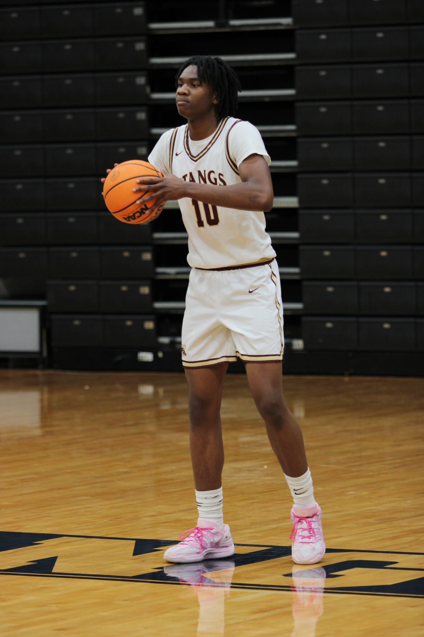Jasen Francillon looks for the inbounds pass