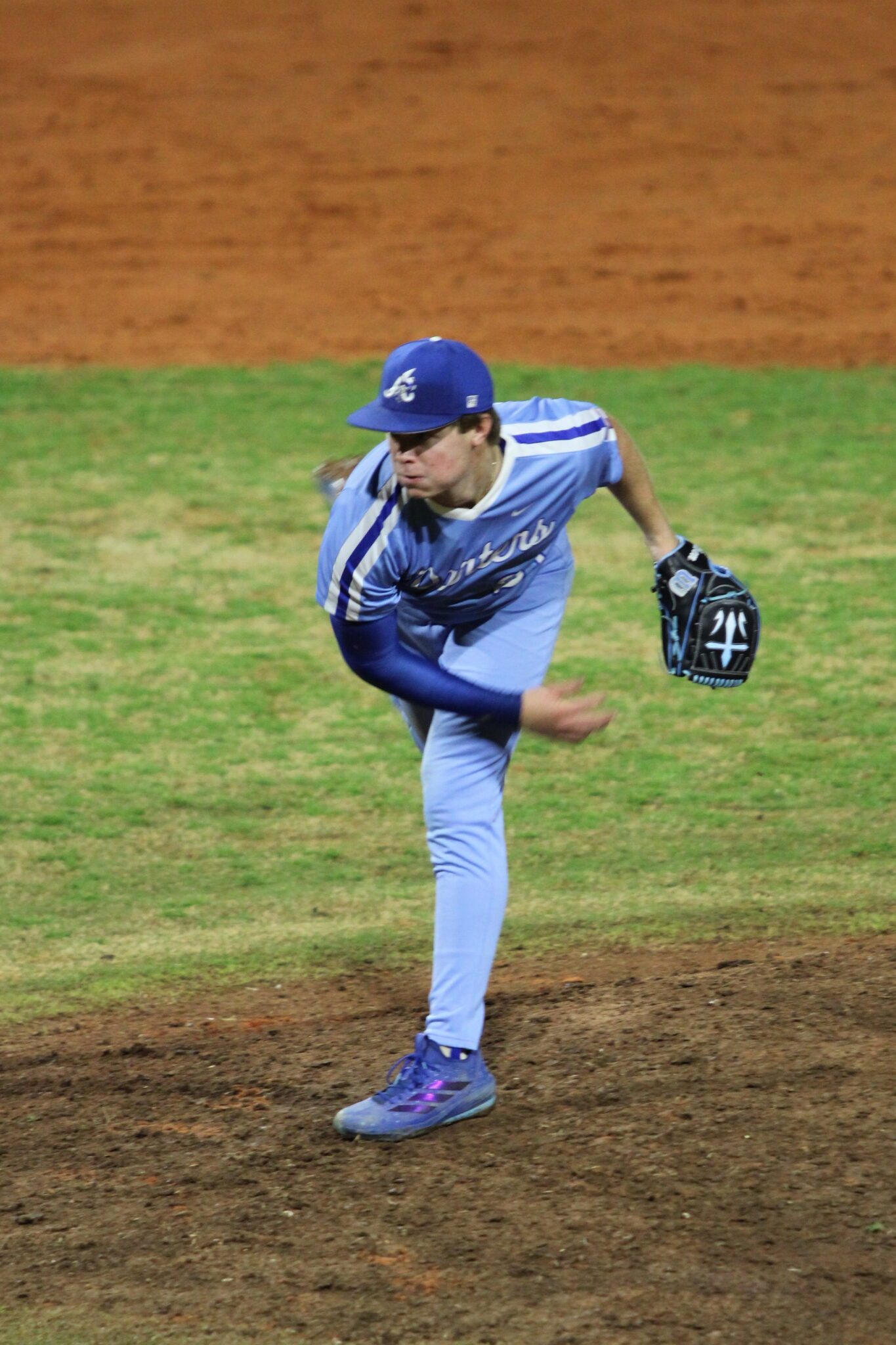 Jez Hamrick zips a pitch past an Osceola Kowboy