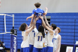 Apopka boys volleyball beats Forest Lake 3-1