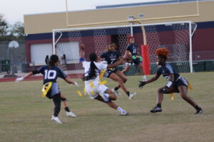 Apopka outlasts Wekiva 12-6 in overtime thriller 