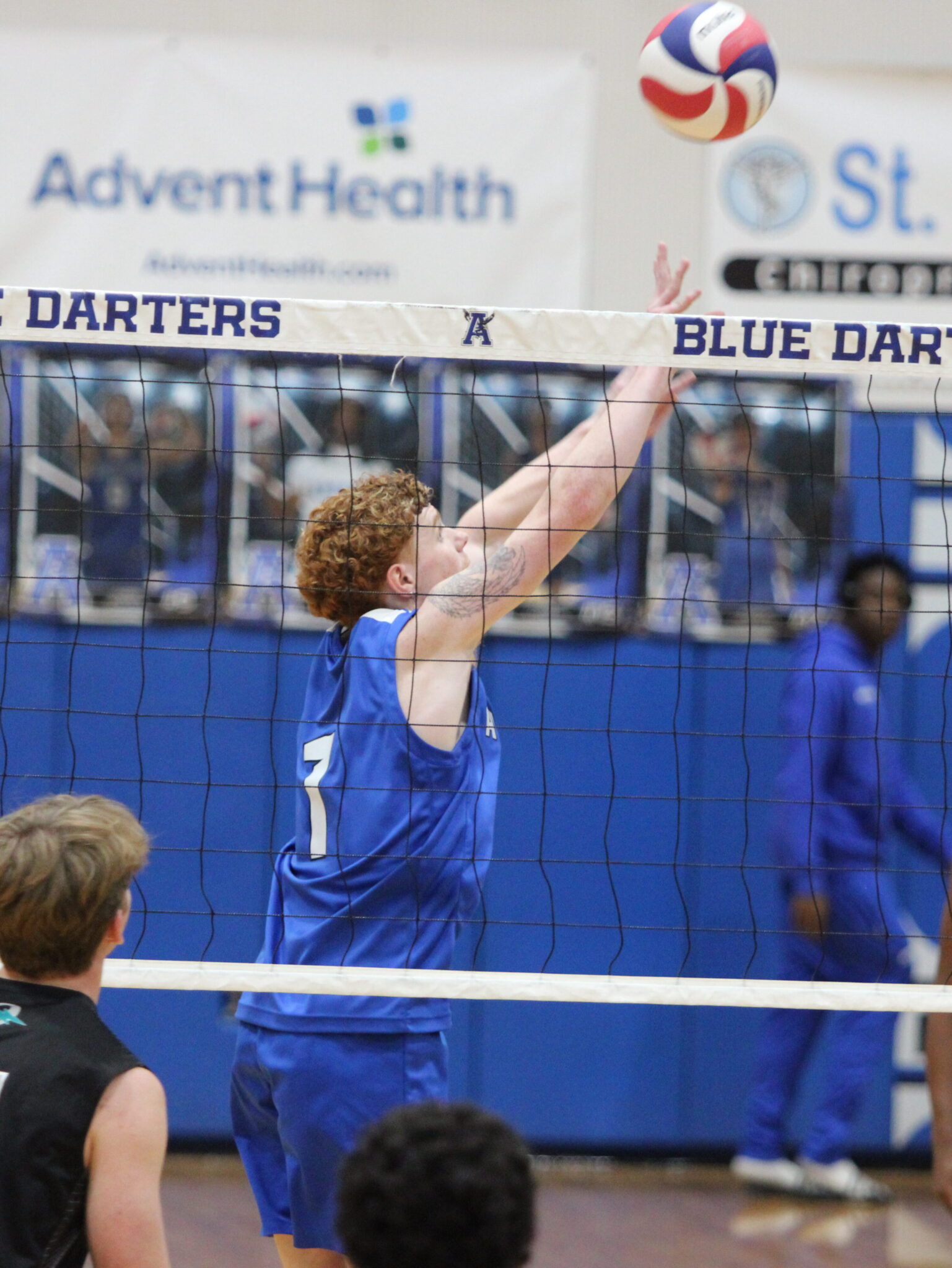 Nathan White sets a ball perfectly along the net