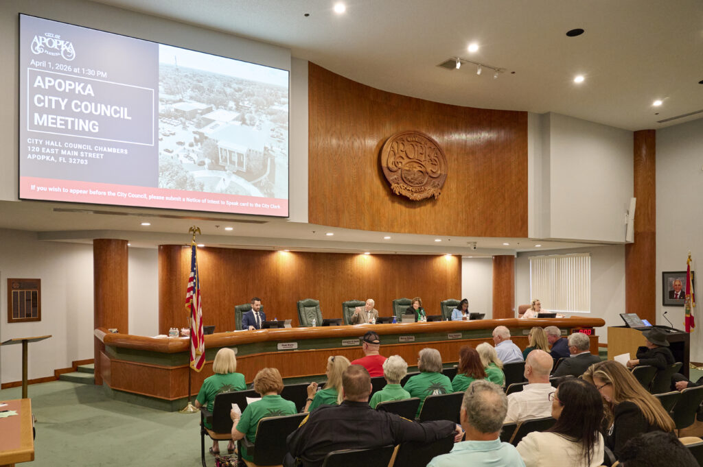 The Apopka City Commission begins its Wednesday, April 1 meeting.