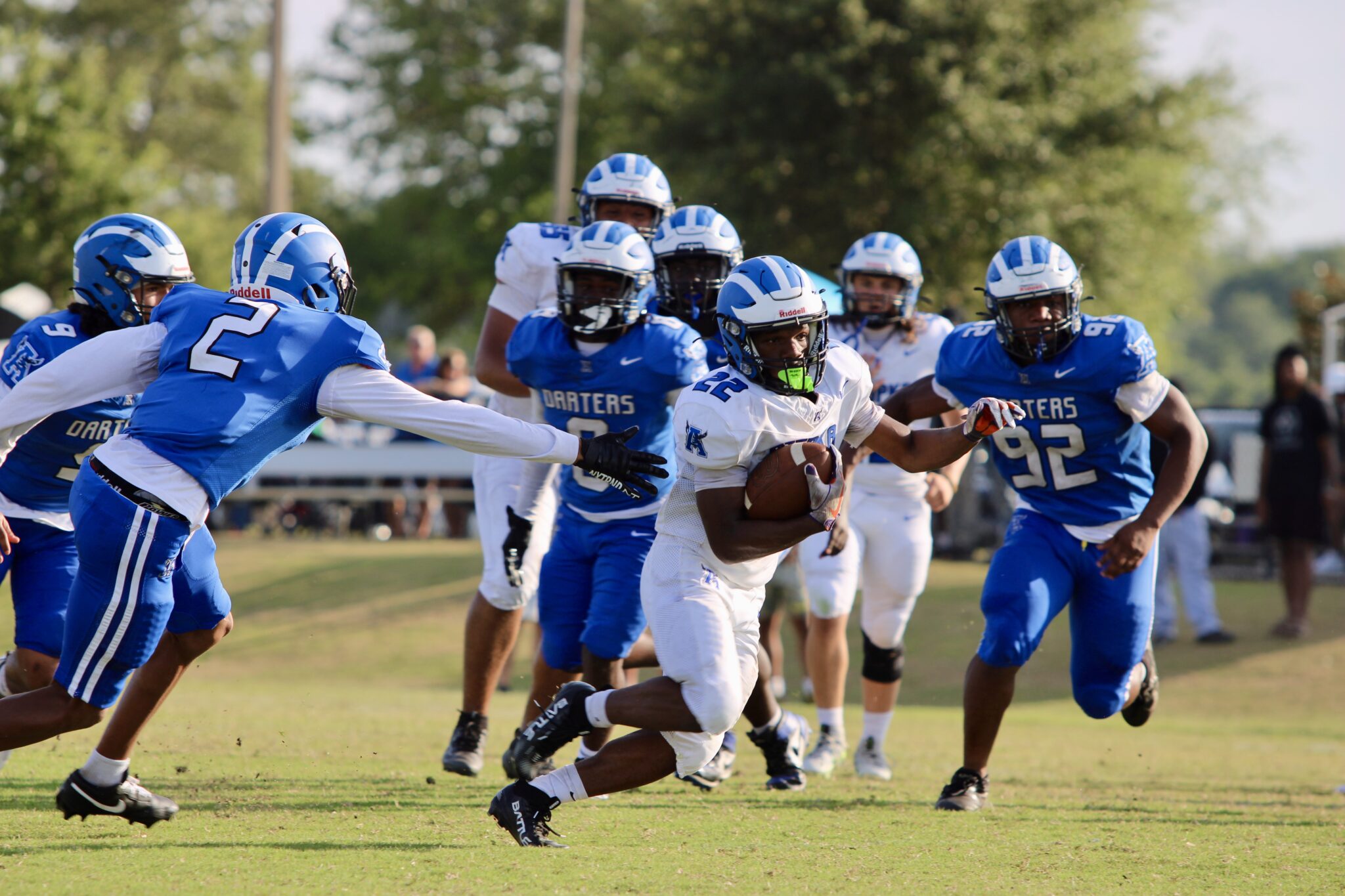 Jakyvion Kemp breaks loose and finds space to rush into the end zone.