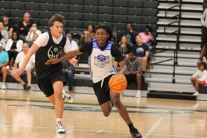 Apopka basketball builds chemistry at Team Camp
