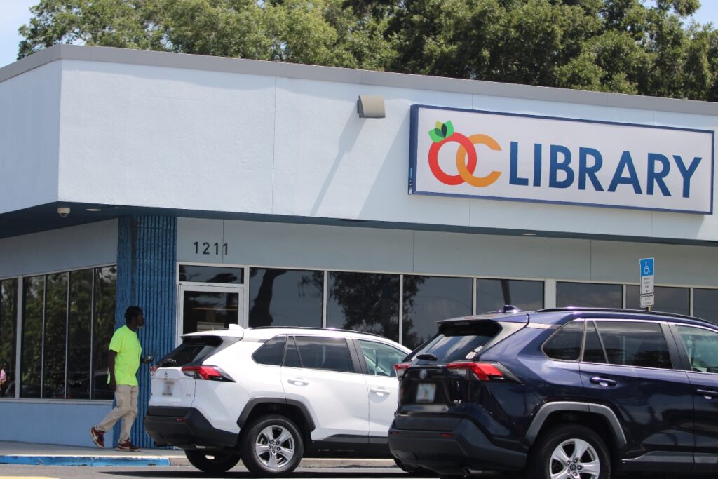North Orange Branch Library in Apopka, Florida