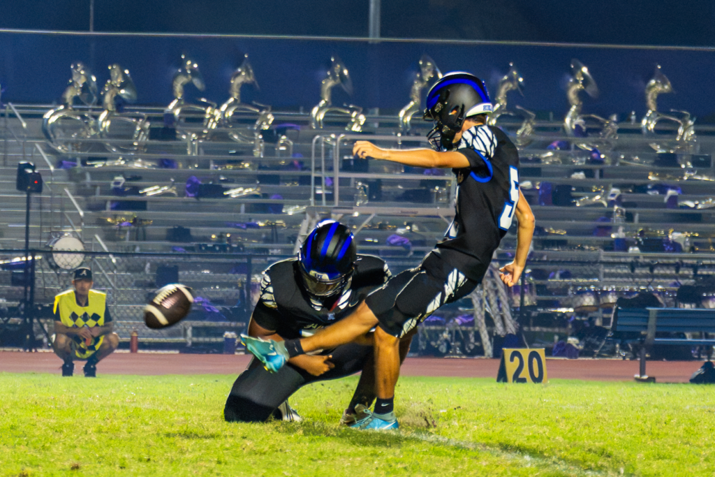 Jacob Redder connects on an extra point Friday night against Horizon.