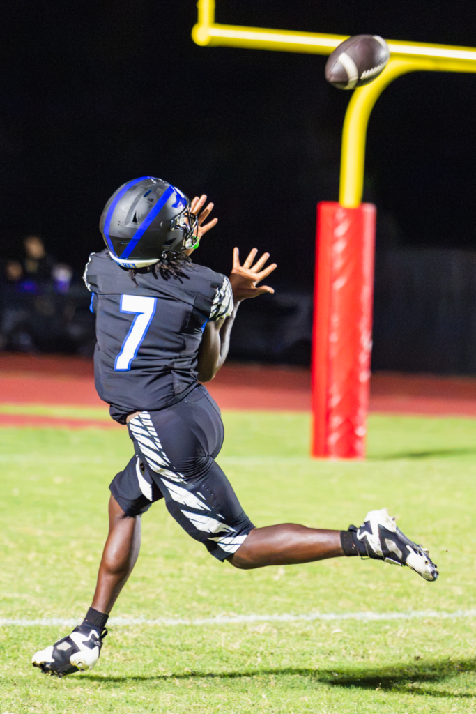 Jaylen Laster hauls in a 23-yard touchdown pass.