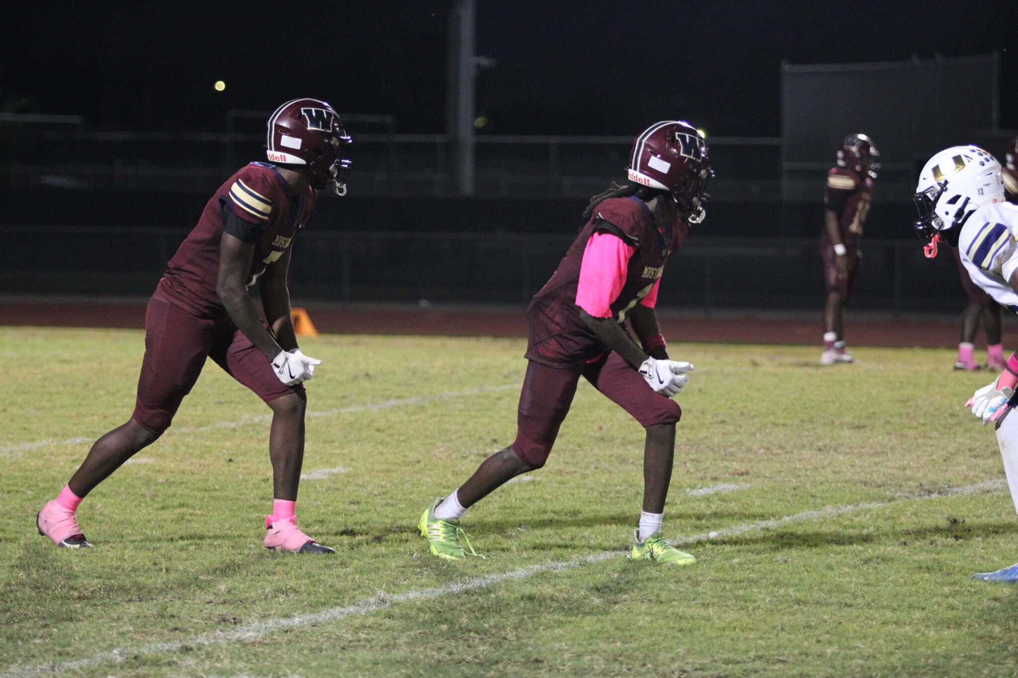 Dominique Walker and Reshard Ricketts line up in twins formation.