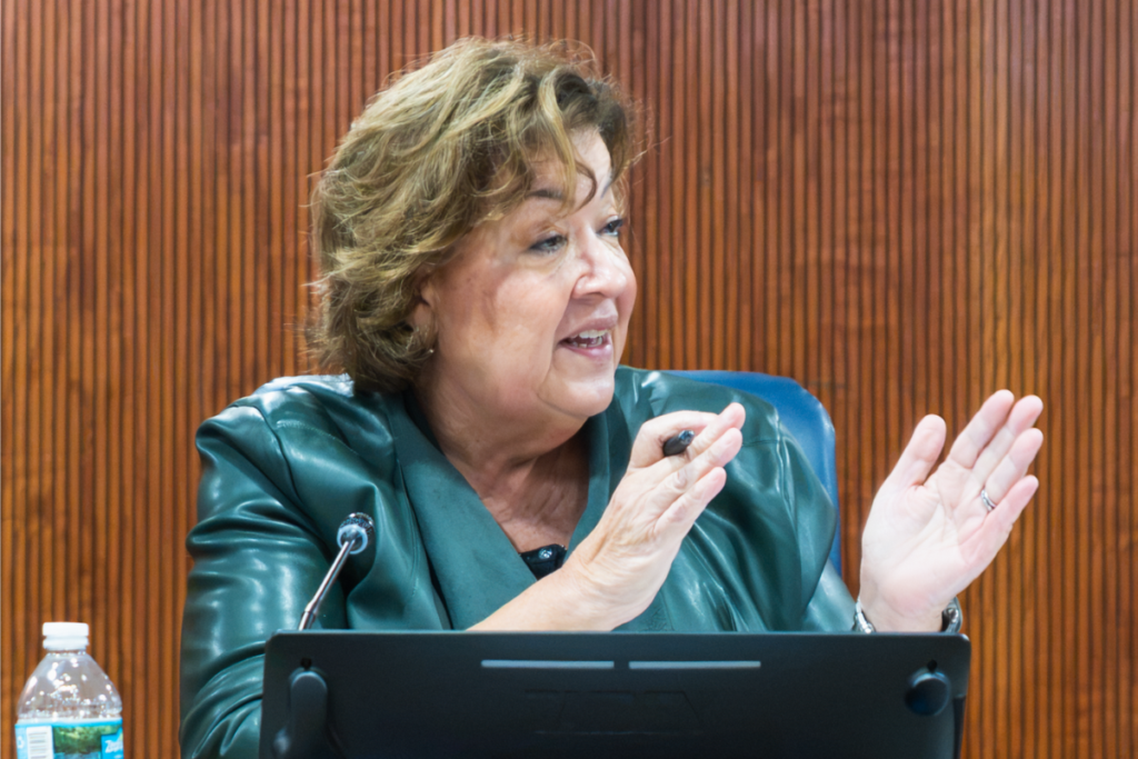 Vice Mayor Diane Velazquez questions a proposed $30,000 settlement of more than $5.6 million in code enforcement fines at 718 S. Park Ave. during the Oct. 7 City Commission meeting. The commission rejected the settlement.